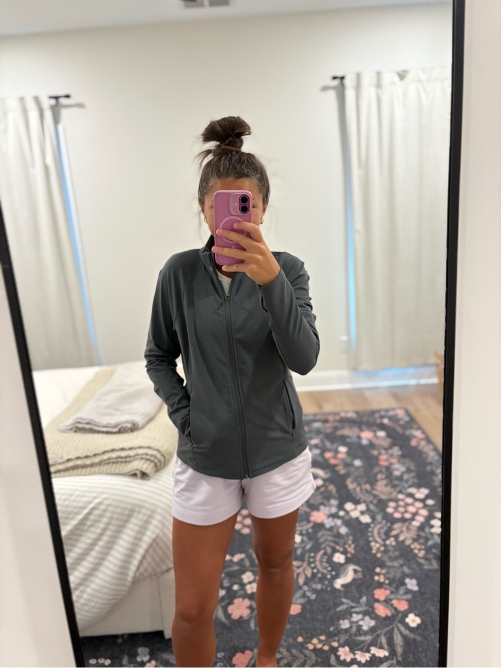 Athleta Salutation Jacket in Dark Grey Size Larger - Picture 1 of 8